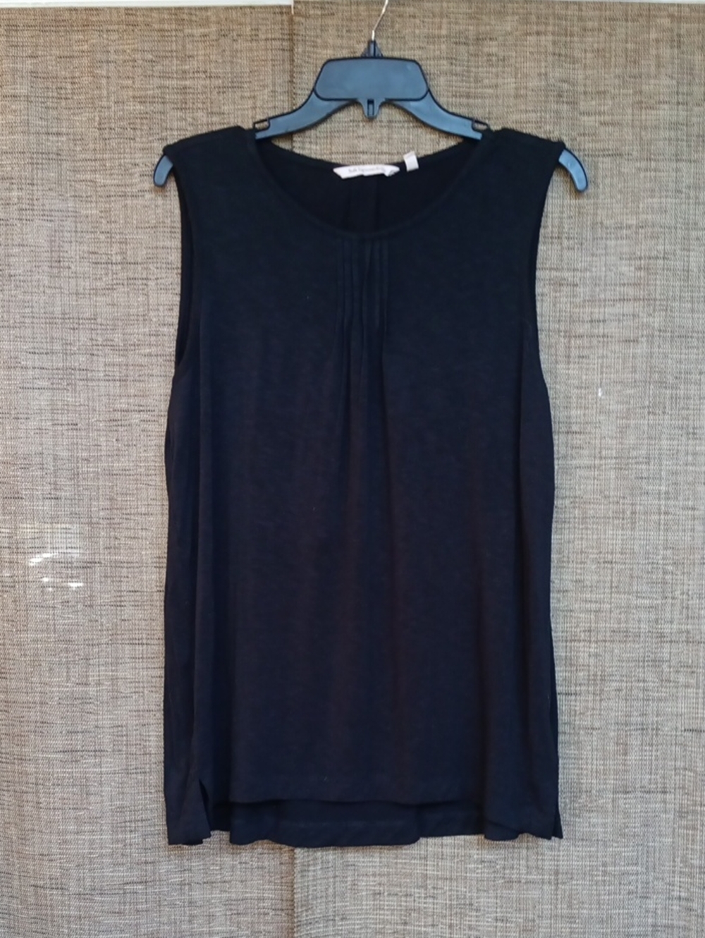 Soft Surroundings Black Sleeveless Tank with Pintuck Detail